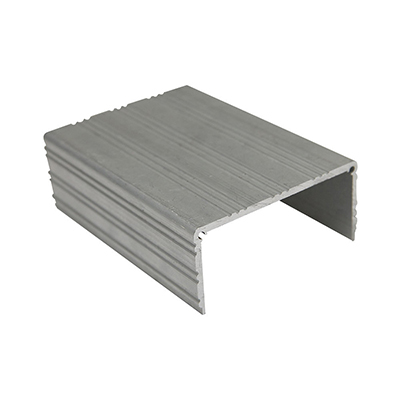 汽车轻量化发展是必然趋势,铝合金加工材料将崛起 汽车轻量化发展是必然趋势,铝合金加工材料将崛起